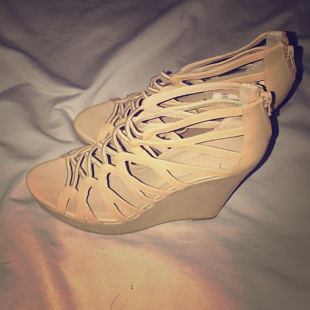Steve Madden wedges